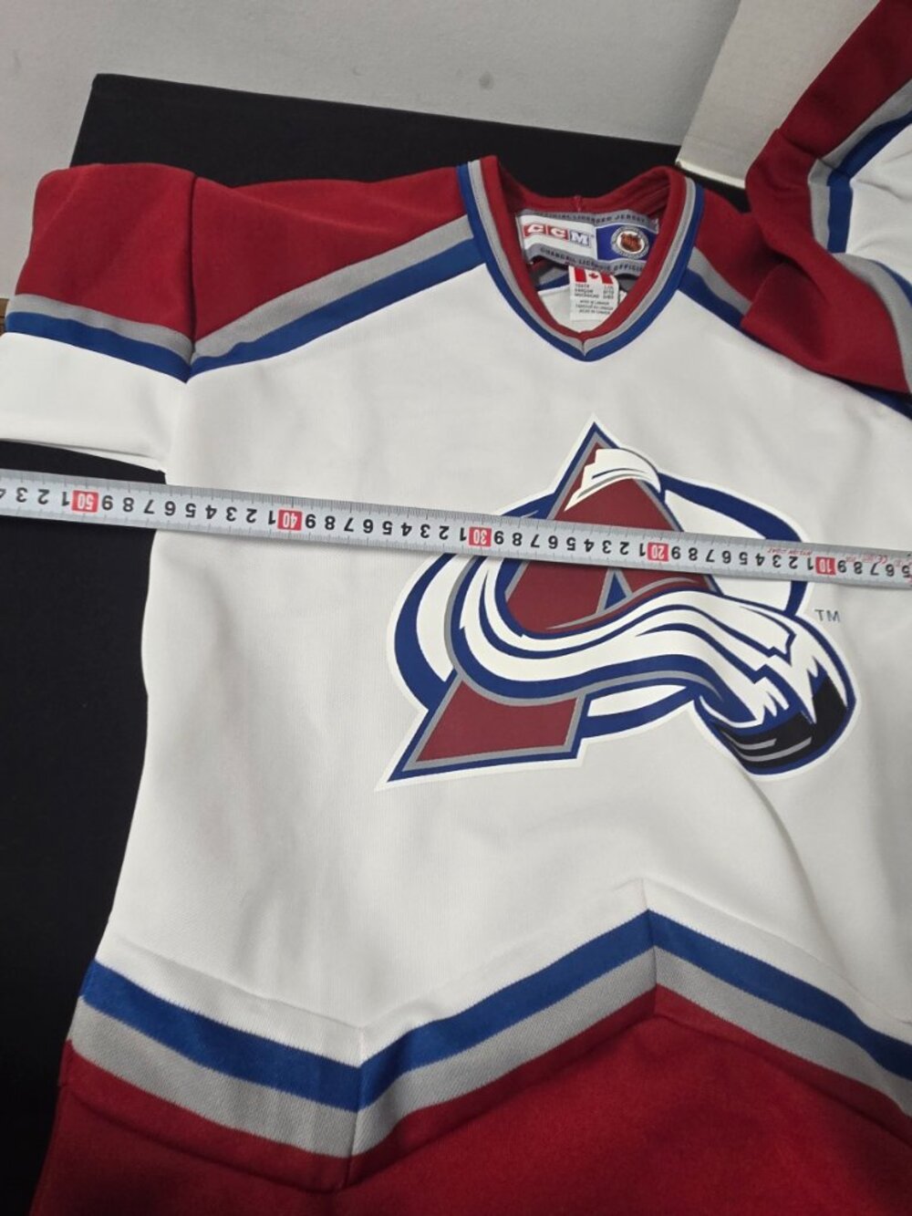 π Vintage CCM Colorado Avalanche NHL Jersey Youth L/XL Made in Canada π - Picture 5 of 8